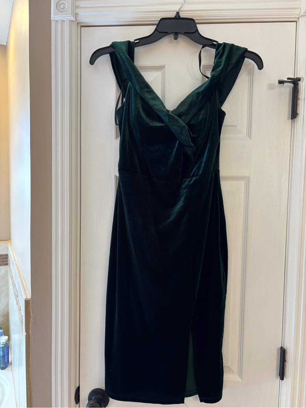 Premier Deep Green Velvet Midi Dress